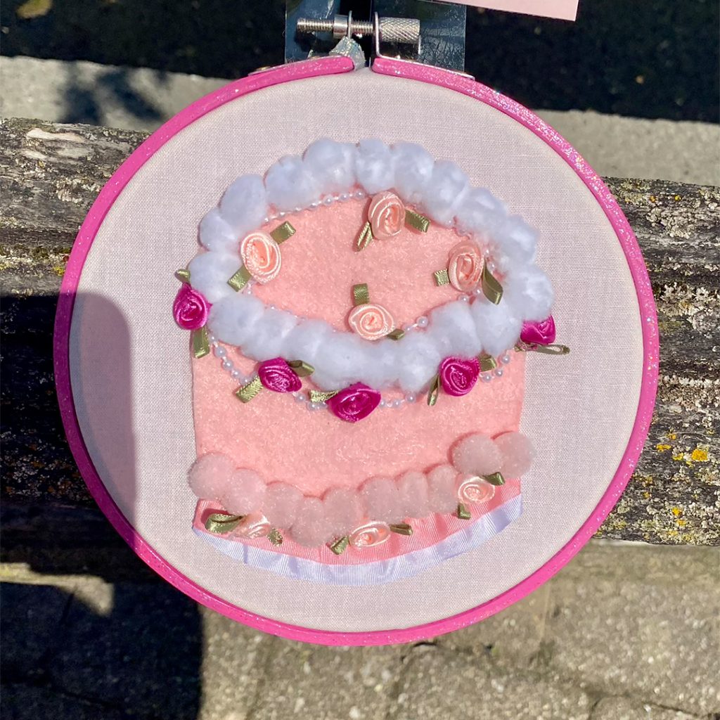 cake embroidery